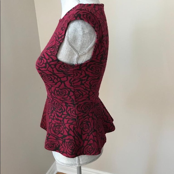 Forever 21 Peplum Top - Picture 4 of 4